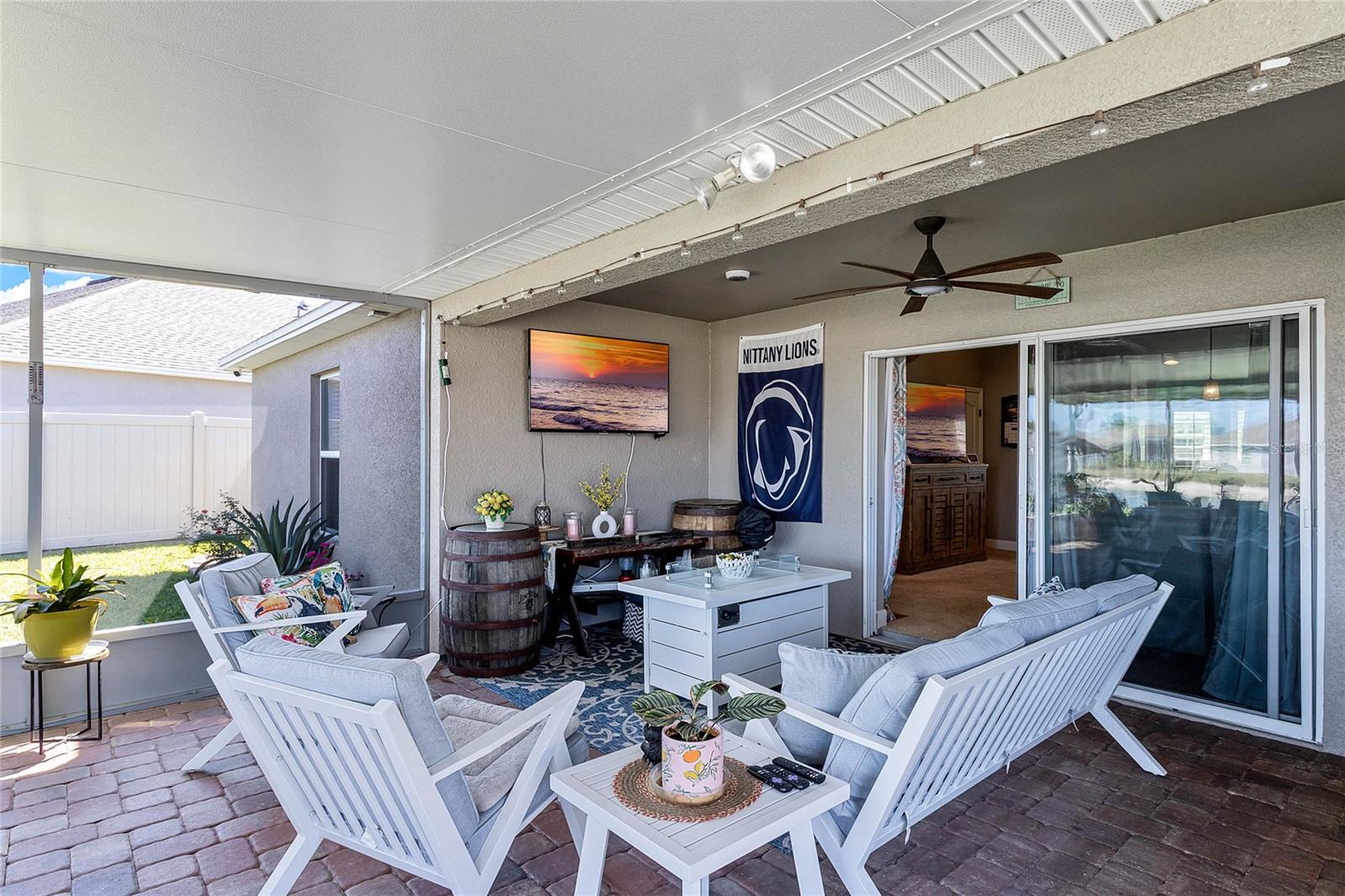 427 LANHAM DR