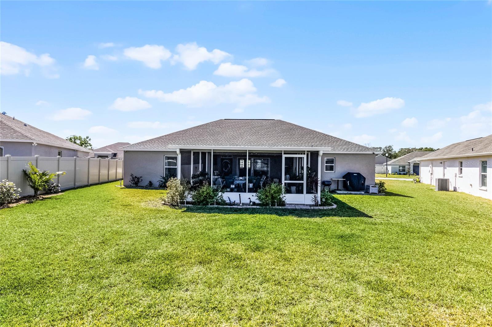 427 LANHAM DR