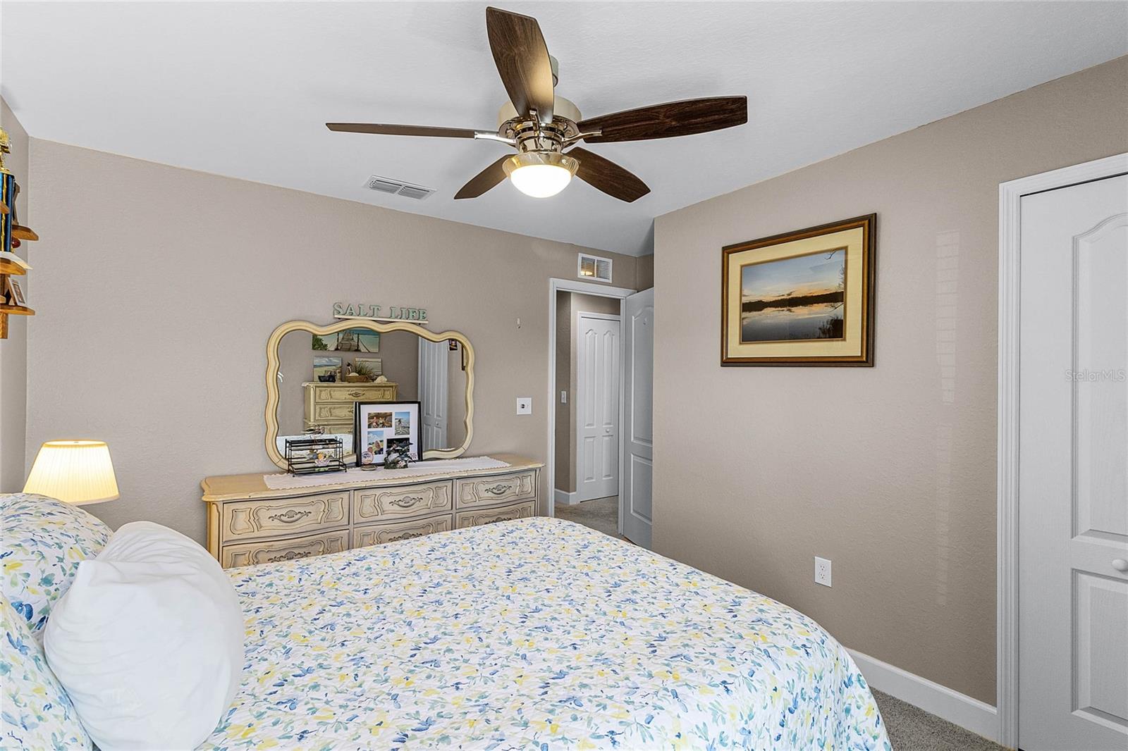 427 LANHAM DR