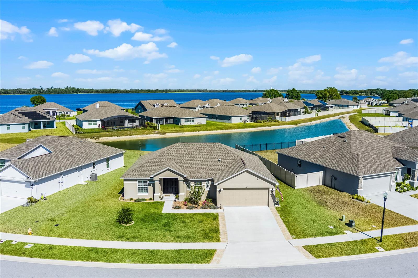 427 LANHAM DR