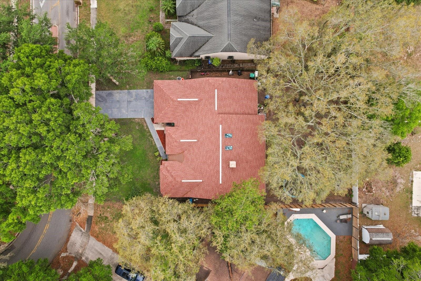 7151 HIAWASSEE OAK DR