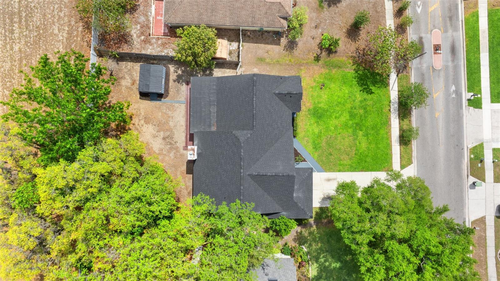 7025 HIAWASSEE OAK DR