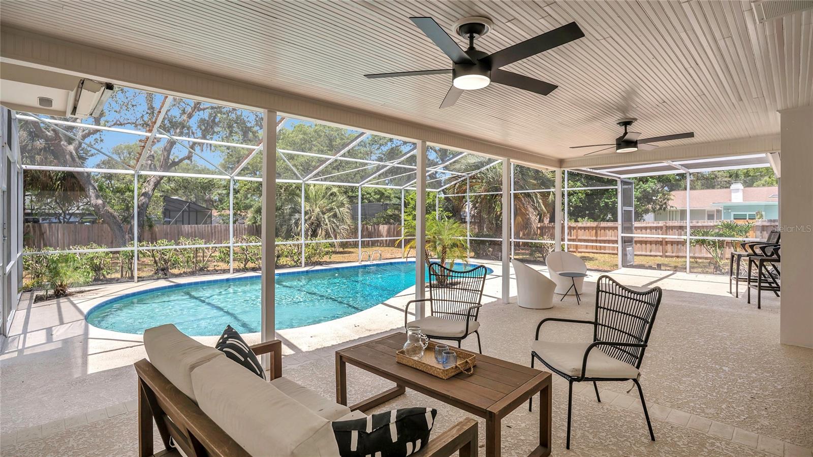 702 N SWEETWATER BLVD