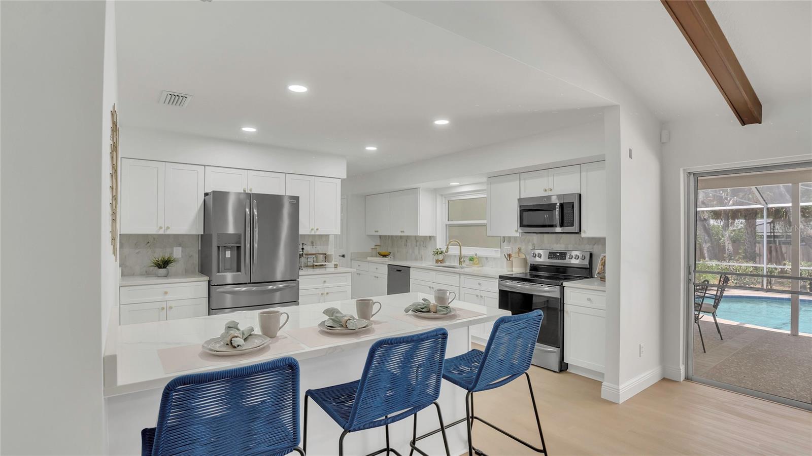 702 N SWEETWATER BLVD