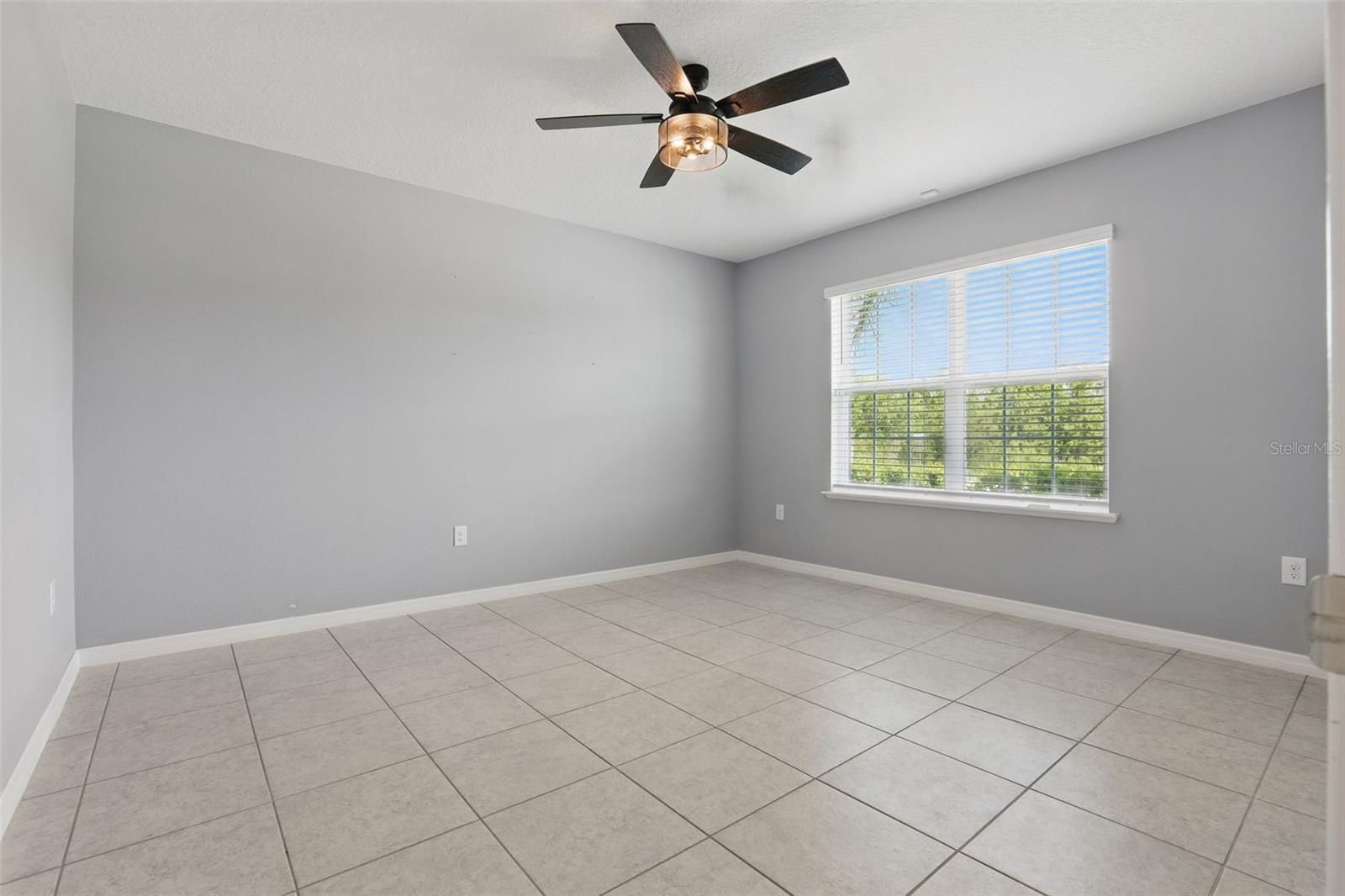15250 AQUARIUS WAY