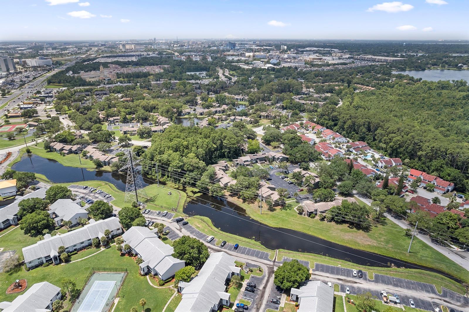 5083 EAGLESMERE DR #A12