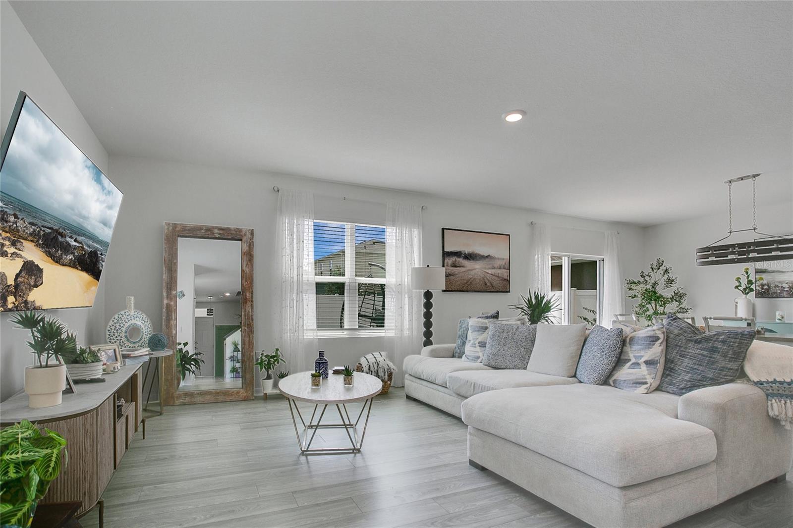 2834 COMMON CRANE CT