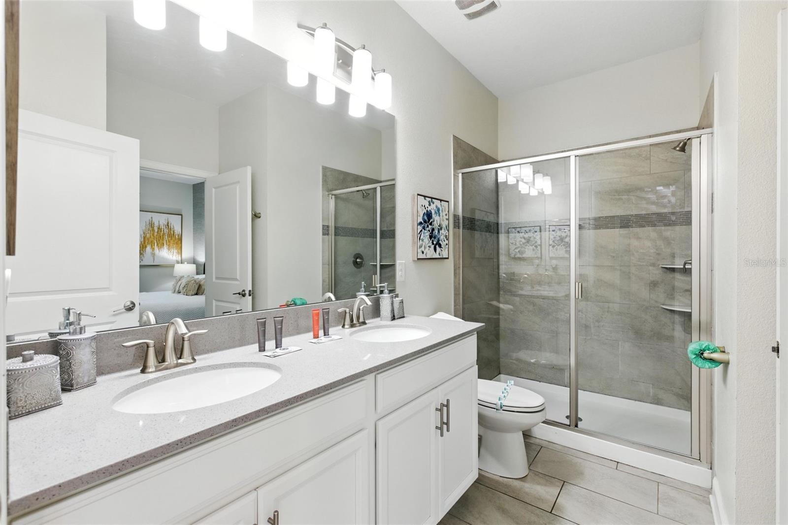 8828 CRUDEN BAY CT