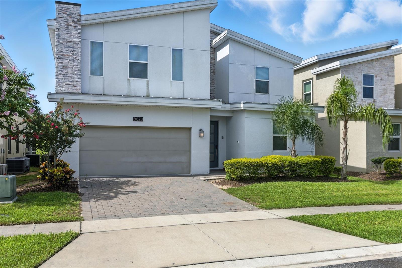 8828 CRUDEN BAY CT