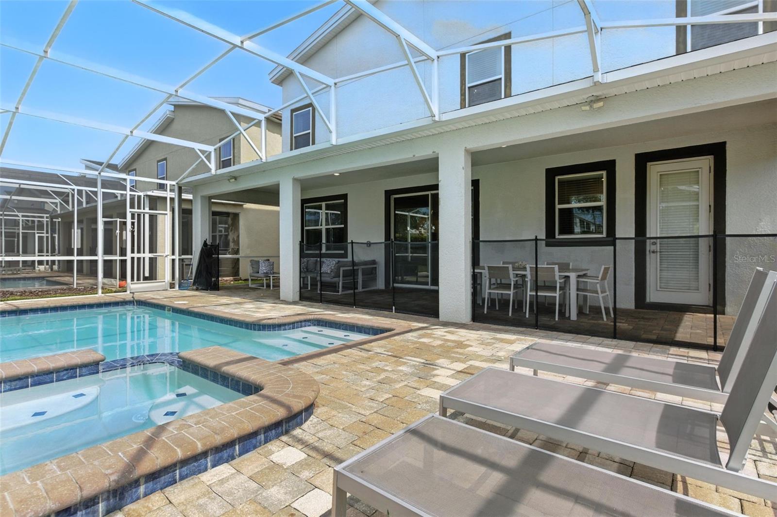 8828 CRUDEN BAY CT