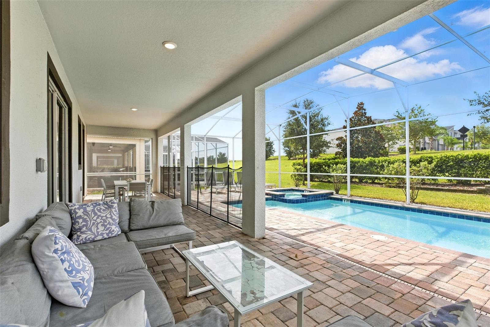 8828 CRUDEN BAY CT