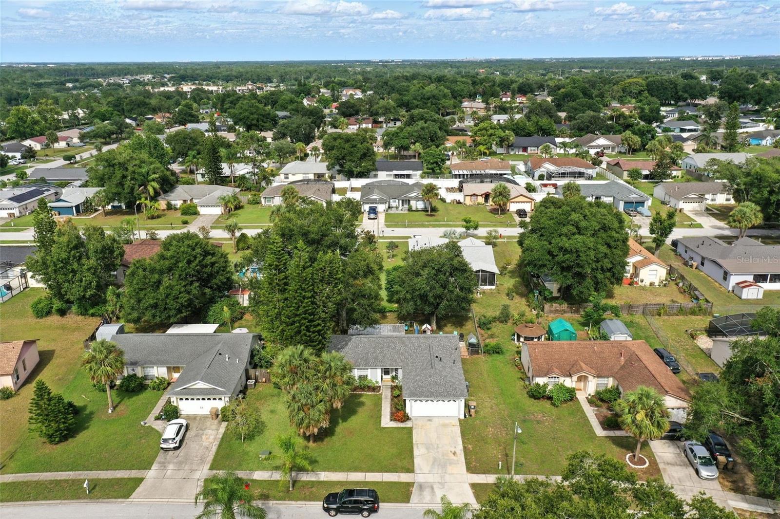 2212 CLEMENTINE TRL