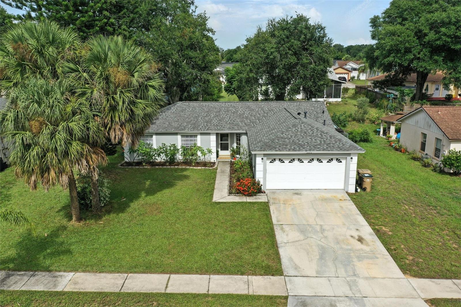 2212 CLEMENTINE TRL