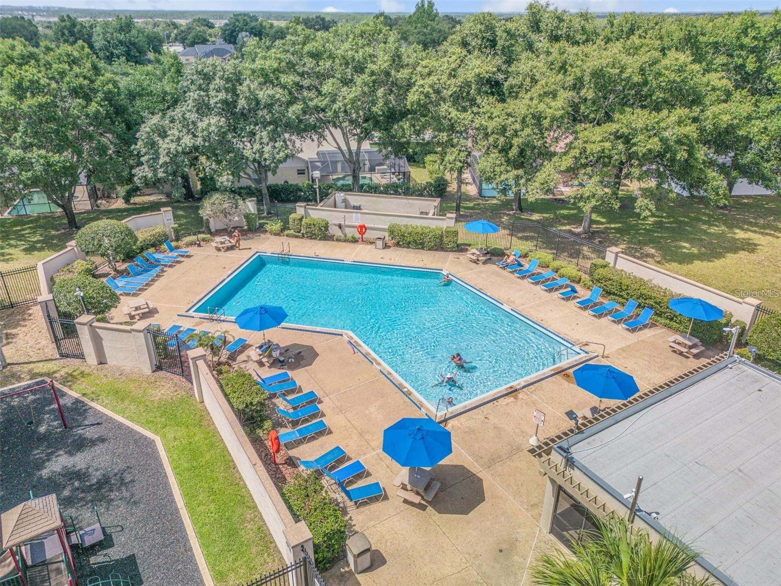 2212 CLEMENTINE TRL