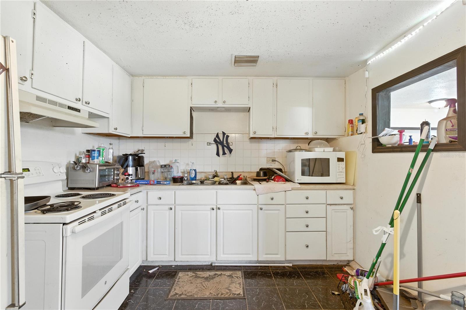 1450 CUMMINGS AVE