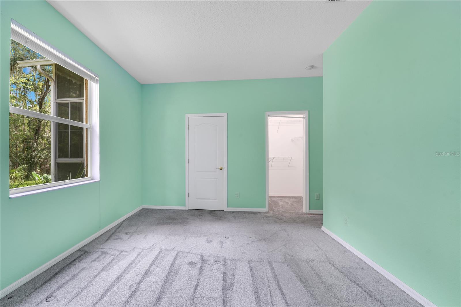 27045 SILVERLEAF WAY