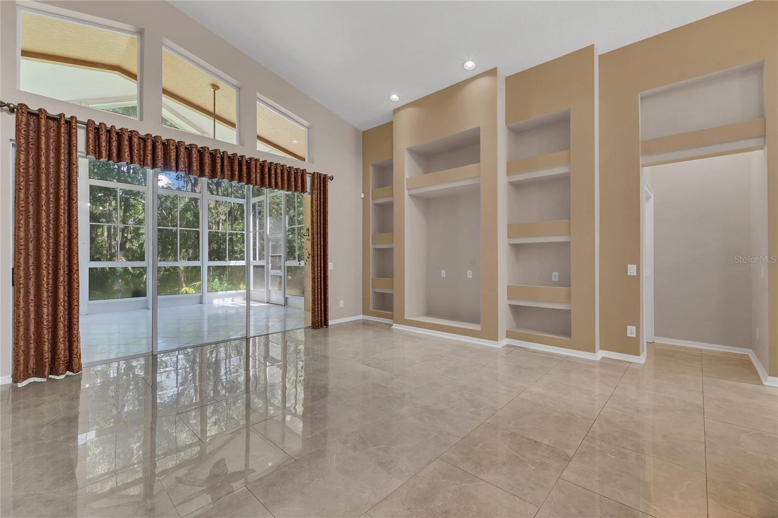 27045 SILVERLEAF WAY