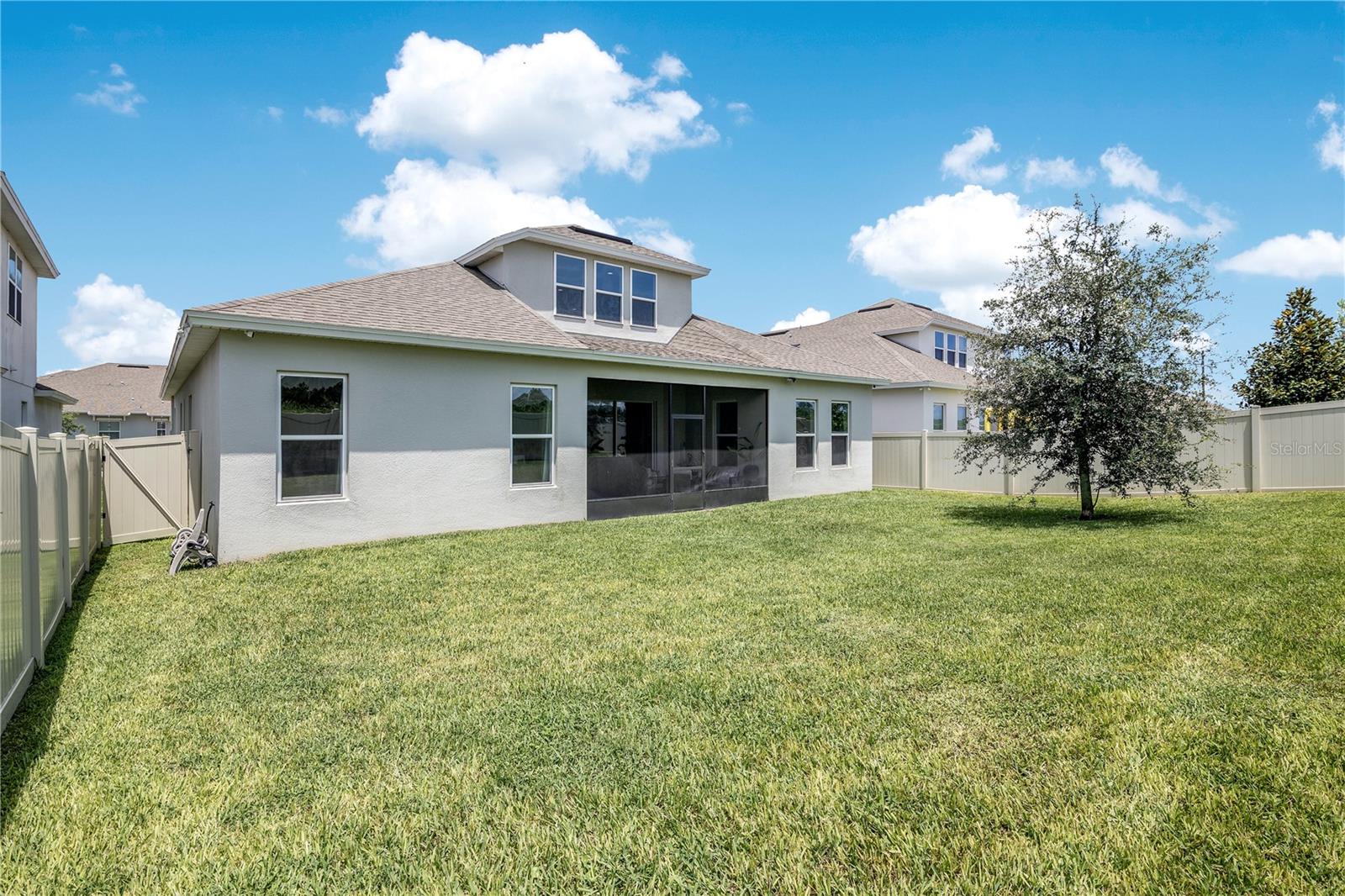 5427 ORANGE ORCHARD DR