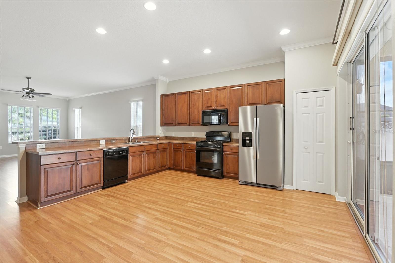 5238 BEACH RIVER RD