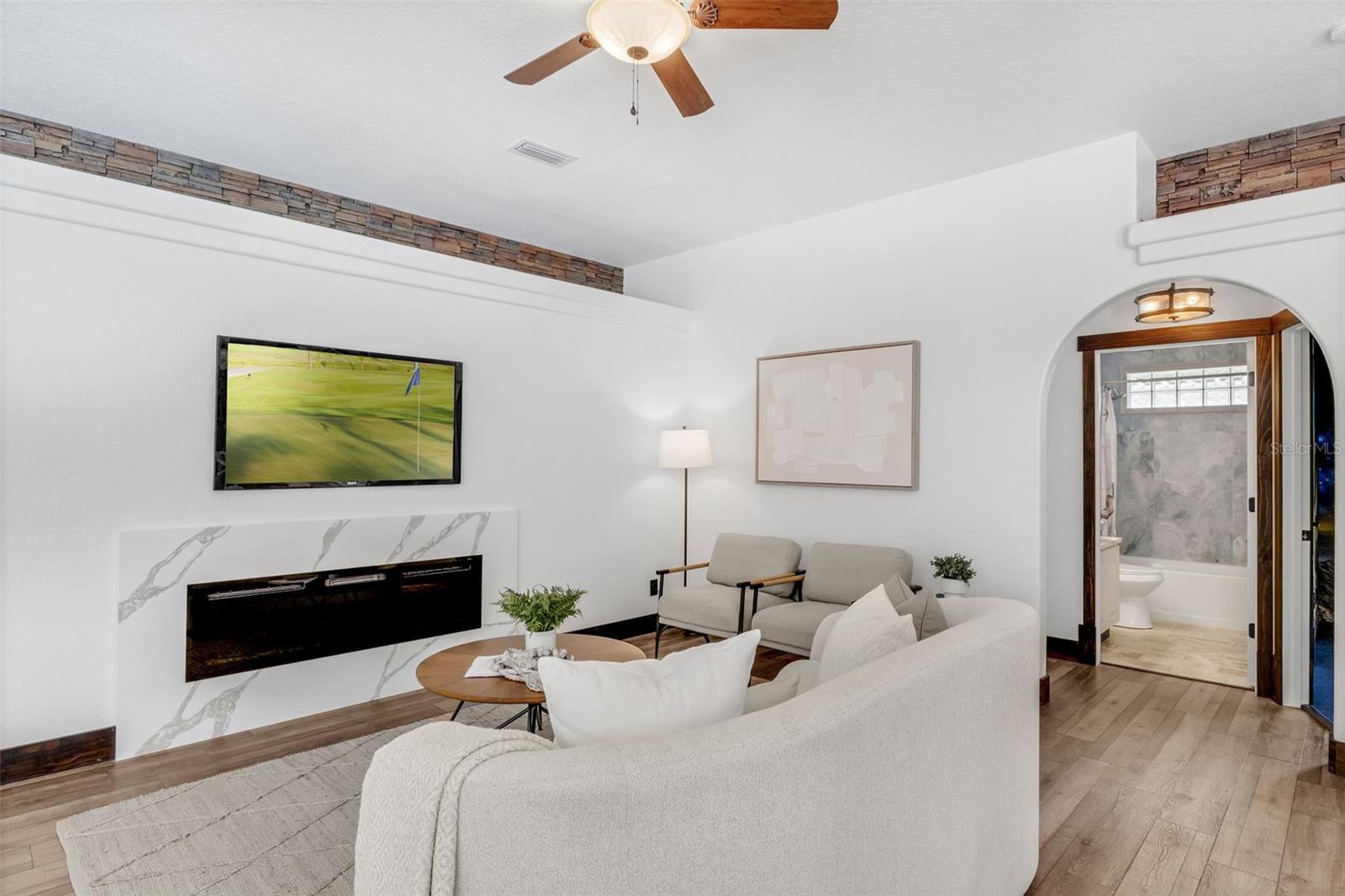 10708 BELO HORIZONTE AVE