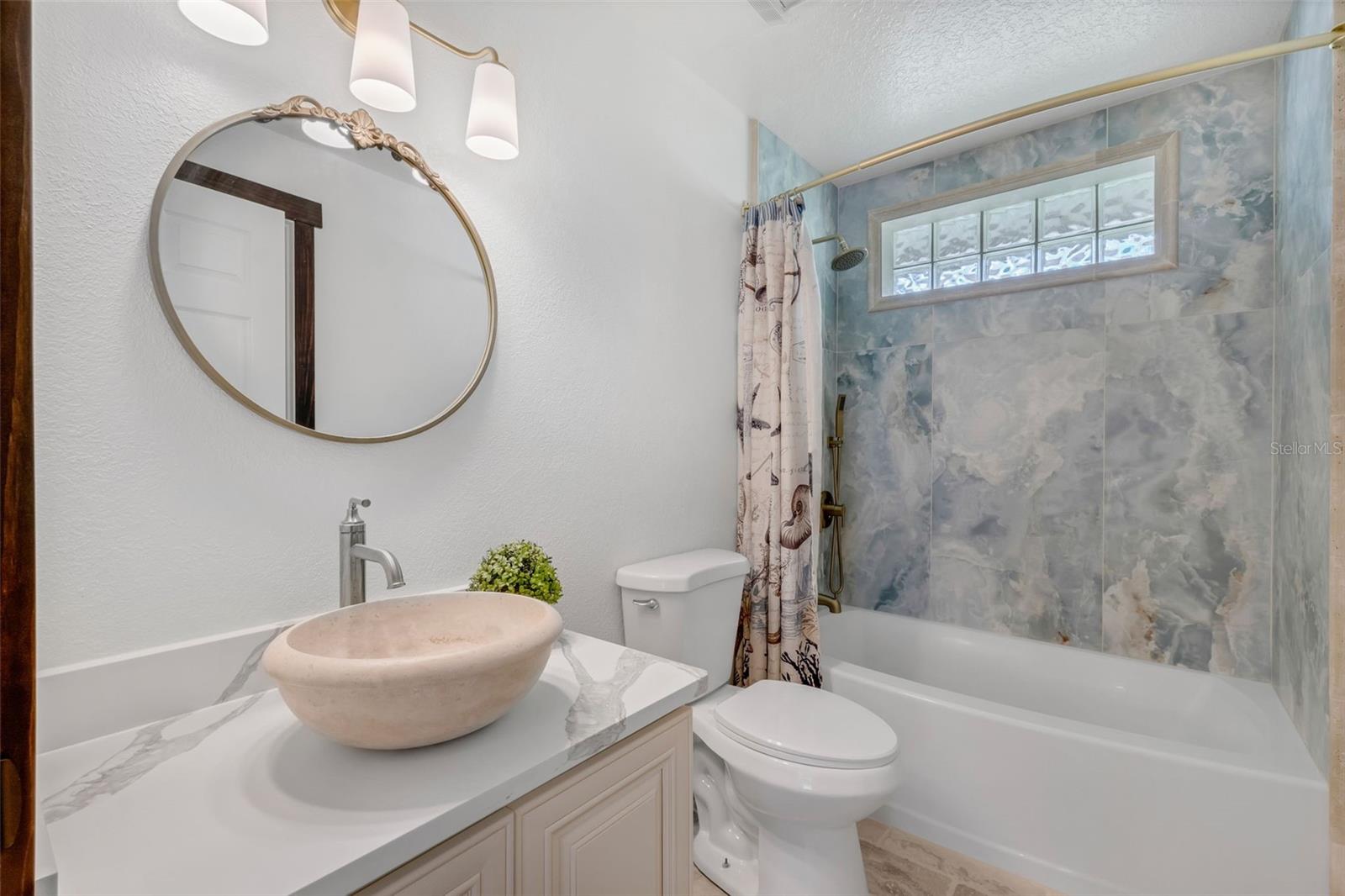 10708 BELO HORIZONTE AVE