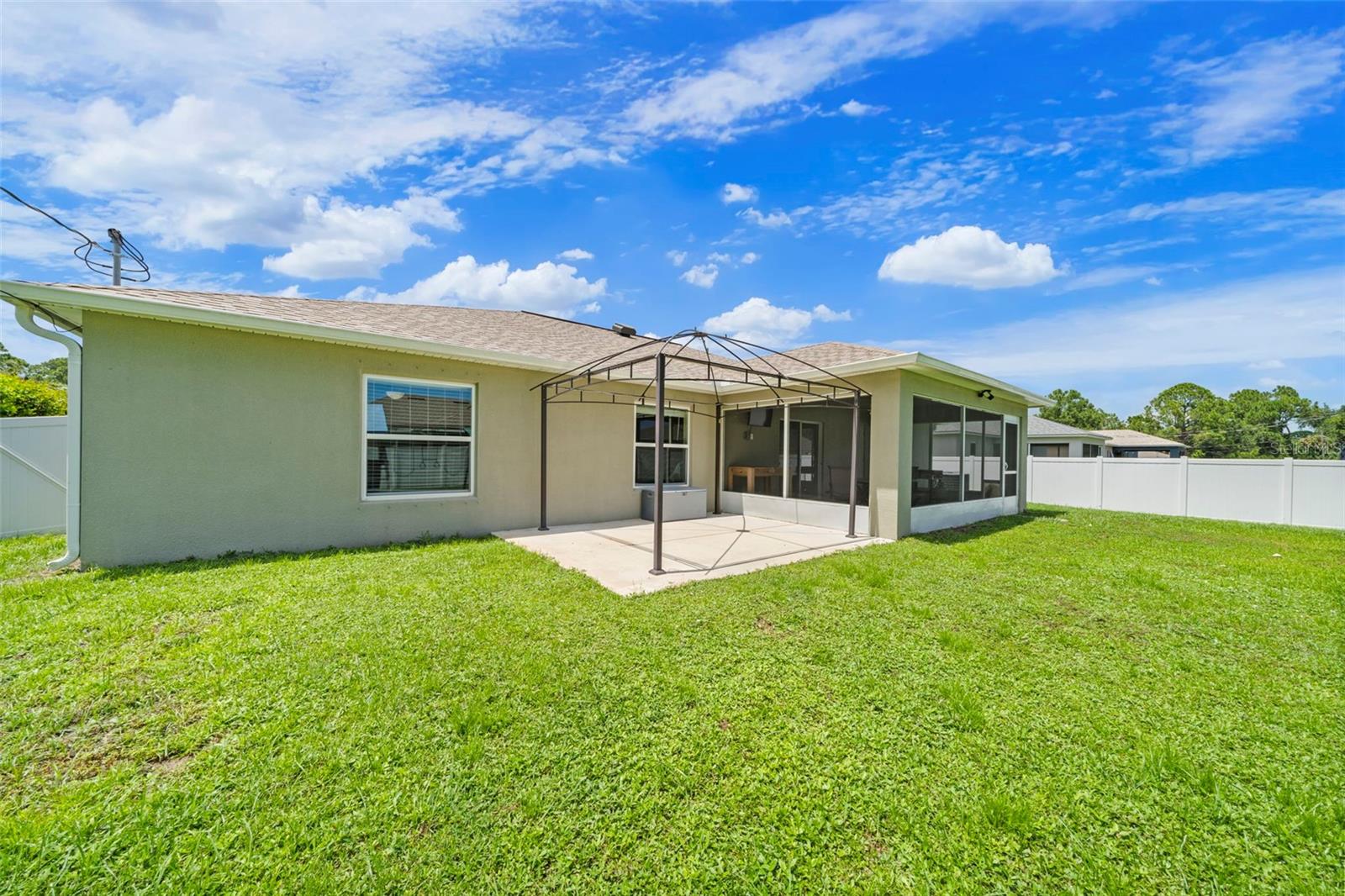 971 Aurelia ave AURELIA AVE