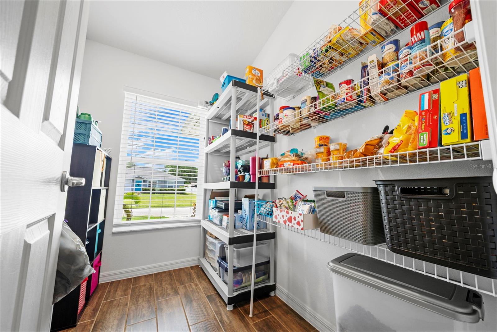 971 Aurelia ave AURELIA AVE