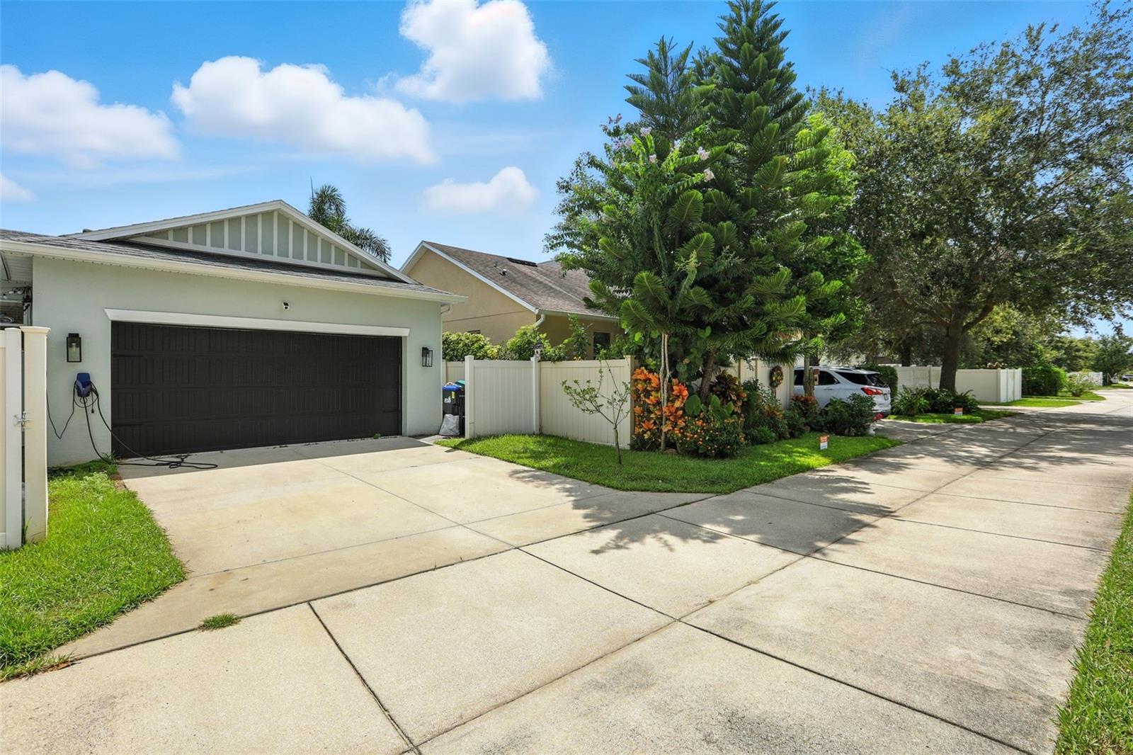 14617 BAHAMA SWALLOW BLVD