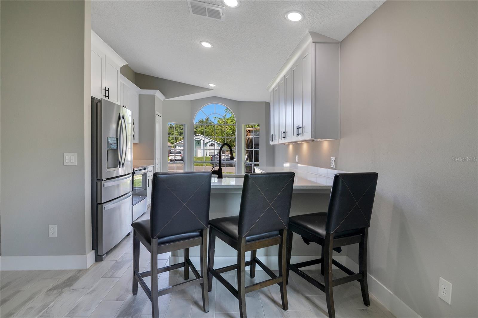 7231 EDGEWATER SHORES CT