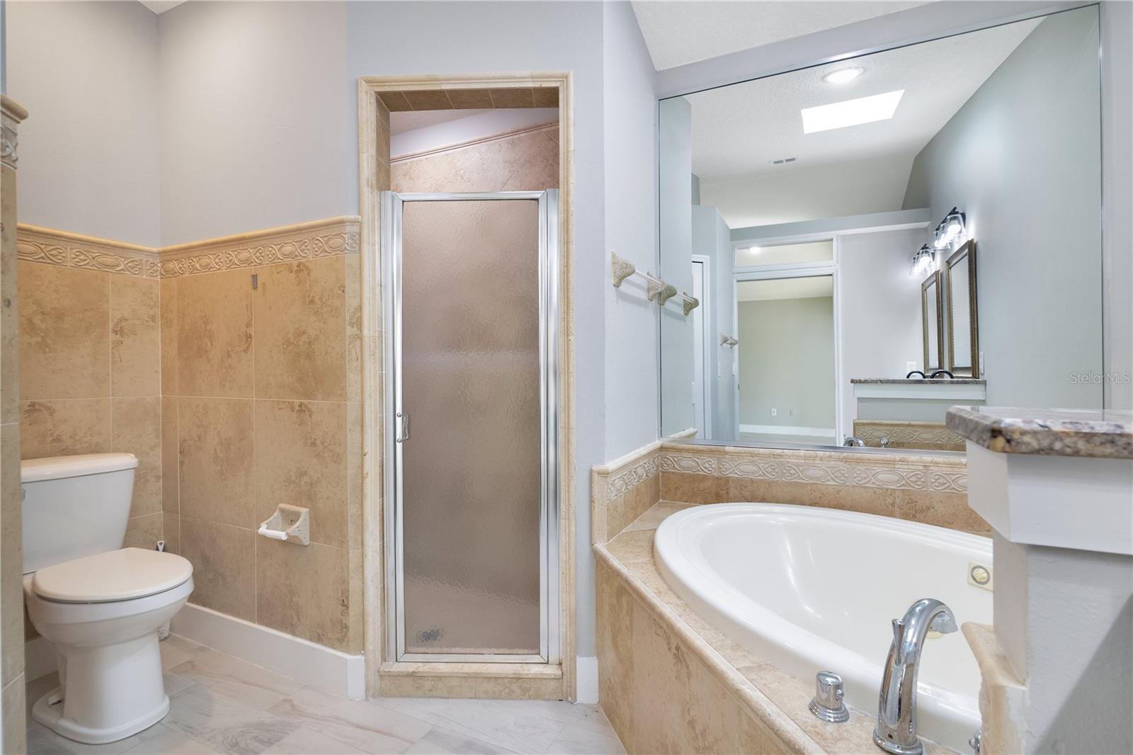 7231 EDGEWATER SHORES CT