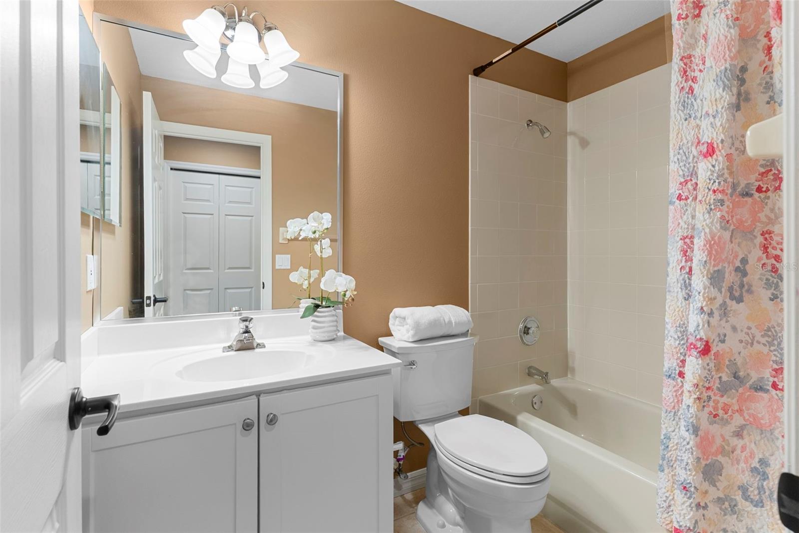 2019 KENSINGTON RUN DR