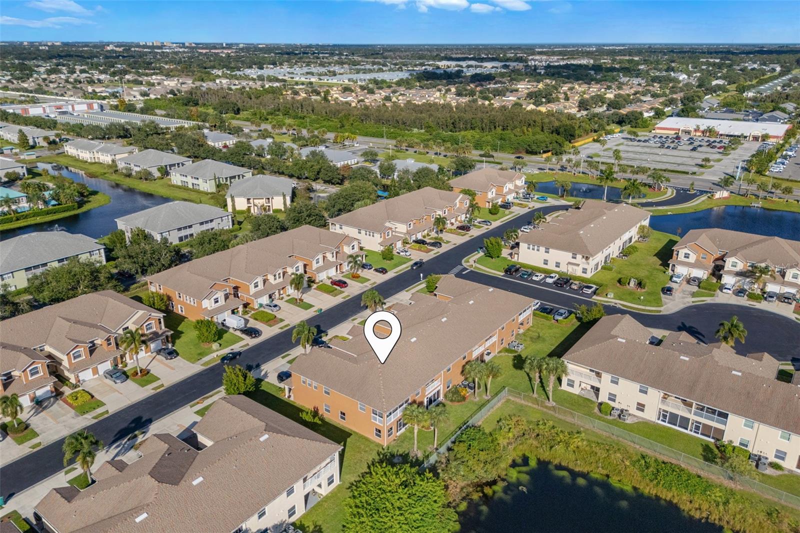 1035 VENETIAN DR #105