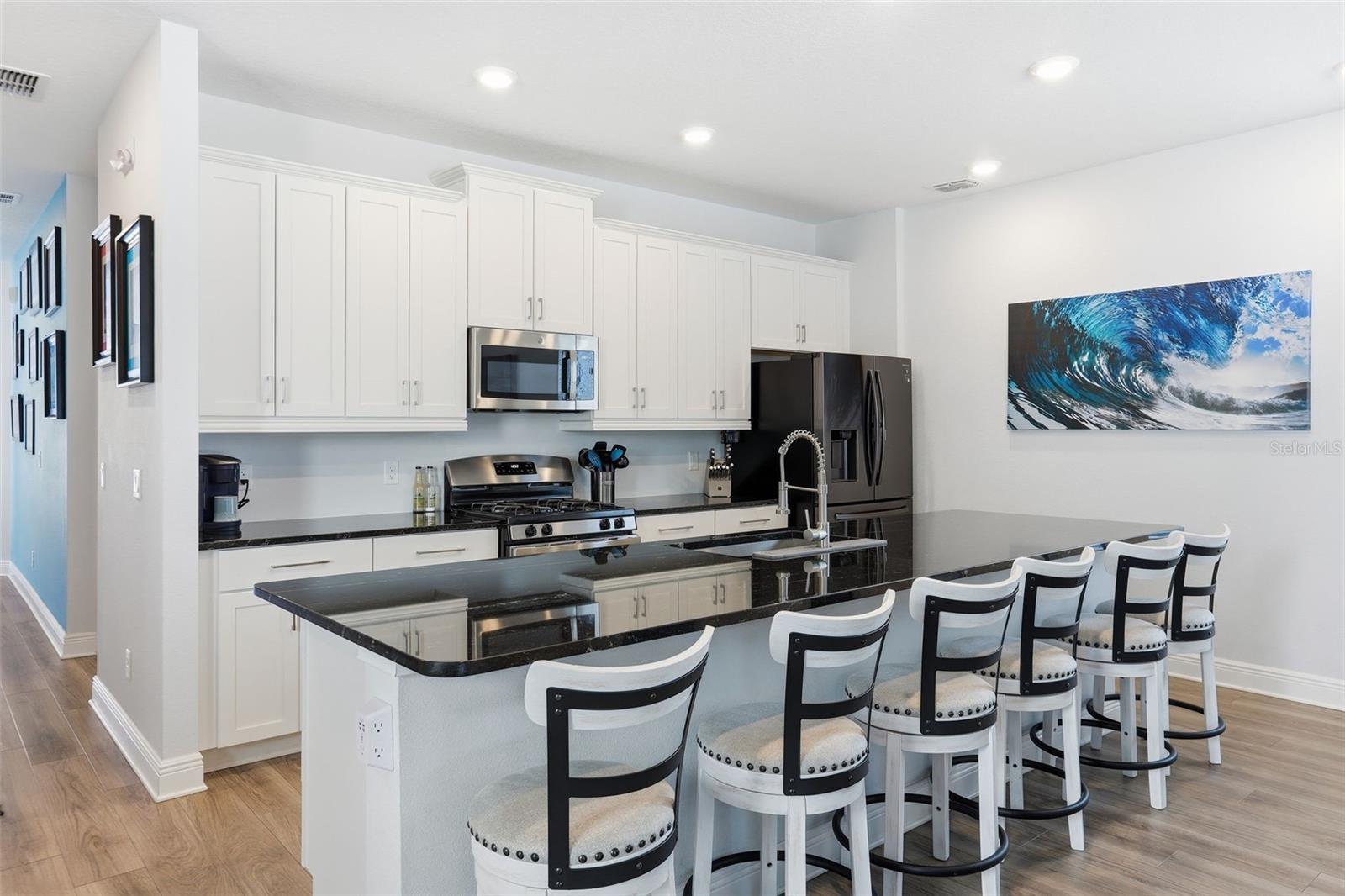 916 DESERT MOUNTAIN CT