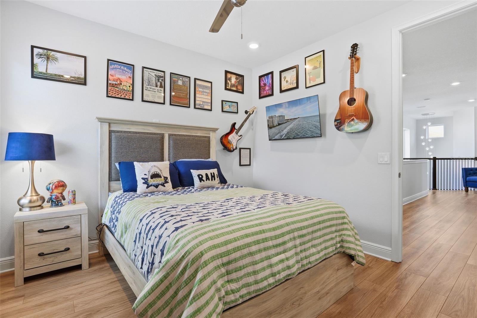 916 DESERT MOUNTAIN CT