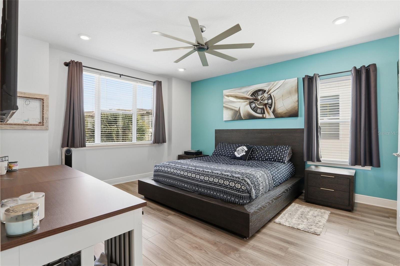 916 DESERT MOUNTAIN CT