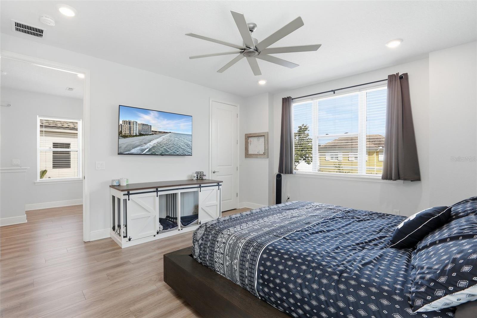 916 DESERT MOUNTAIN CT