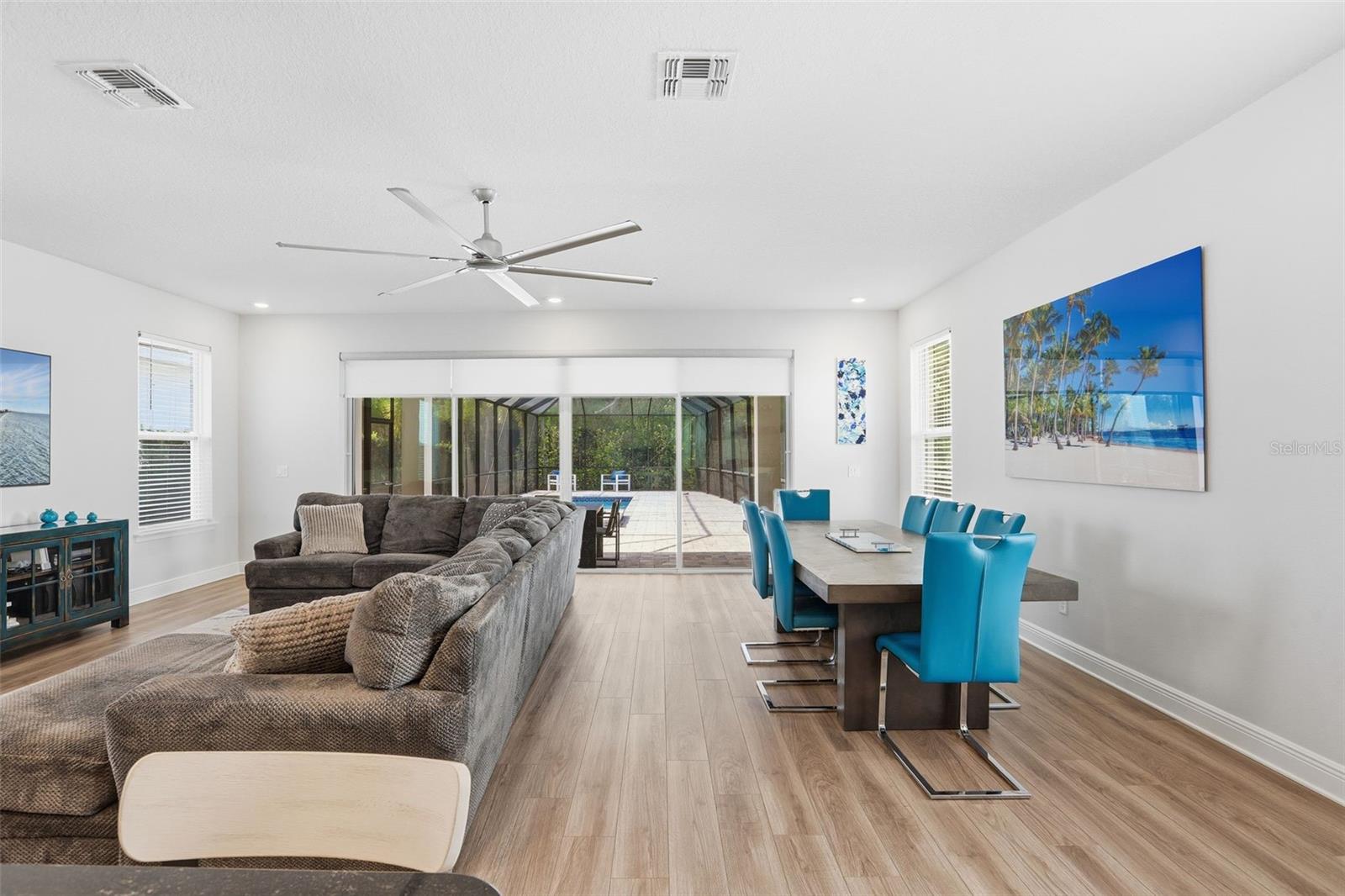 916 DESERT MOUNTAIN CT