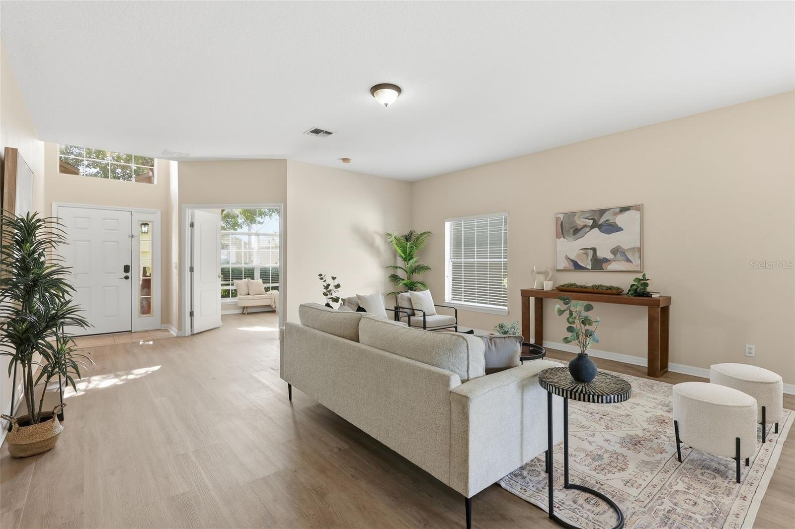 2275 VICTORIA FALLS DR