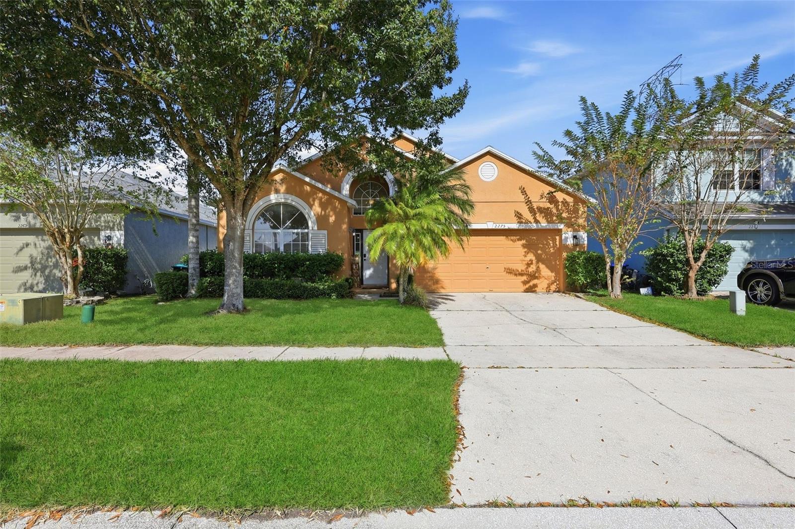 2275 VICTORIA FALLS DR