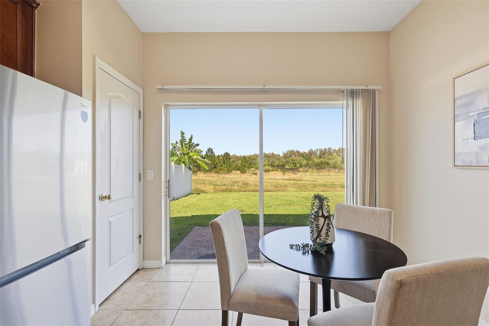 2275 VICTORIA FALLS DR