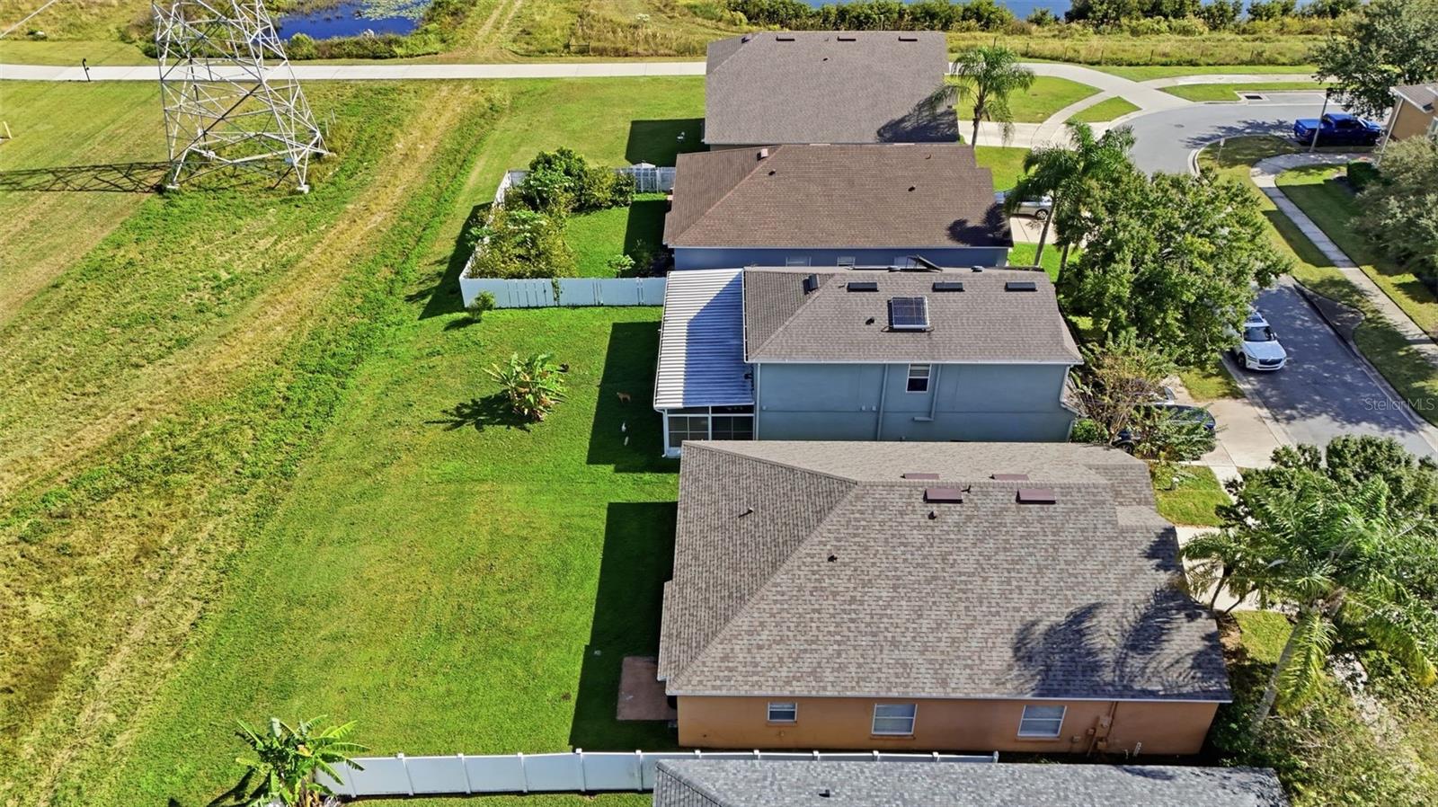 2275 VICTORIA FALLS DR