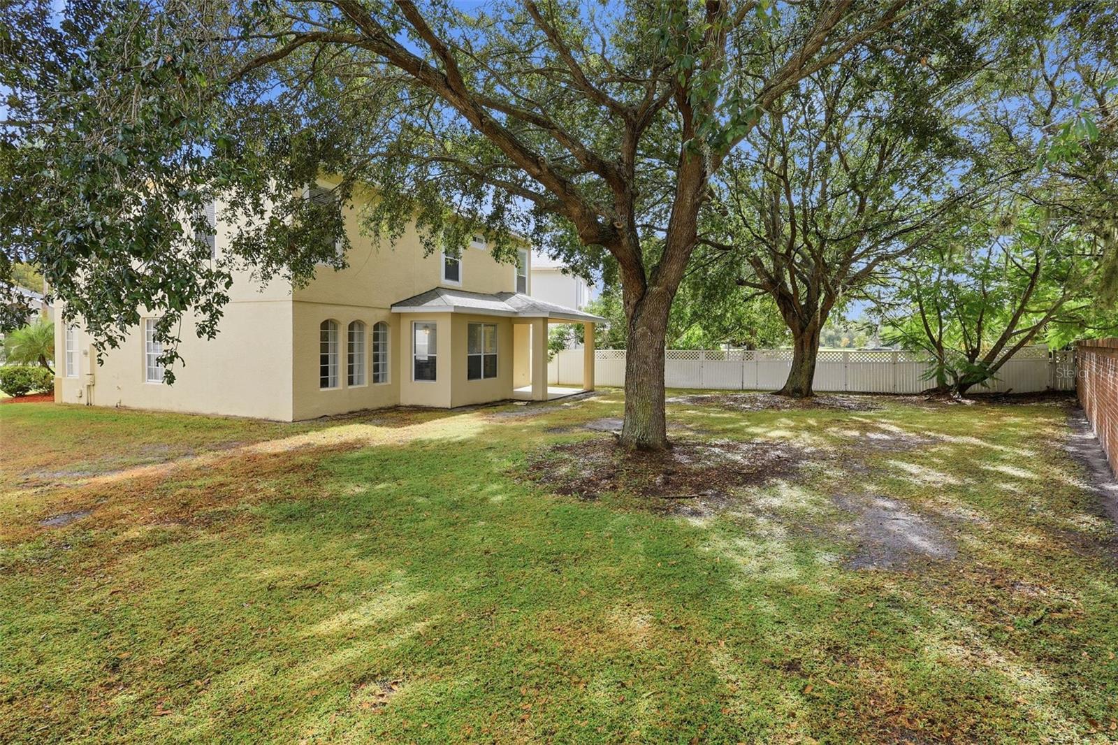 1718 WHITE HERON BAY CIR