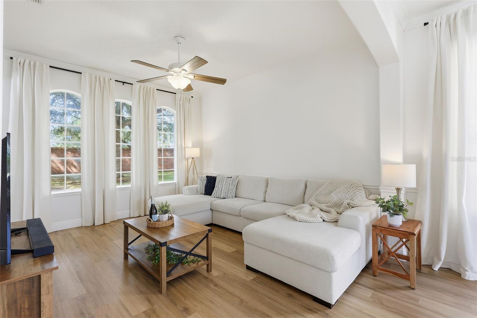 1718 WHITE HERON BAY CIR