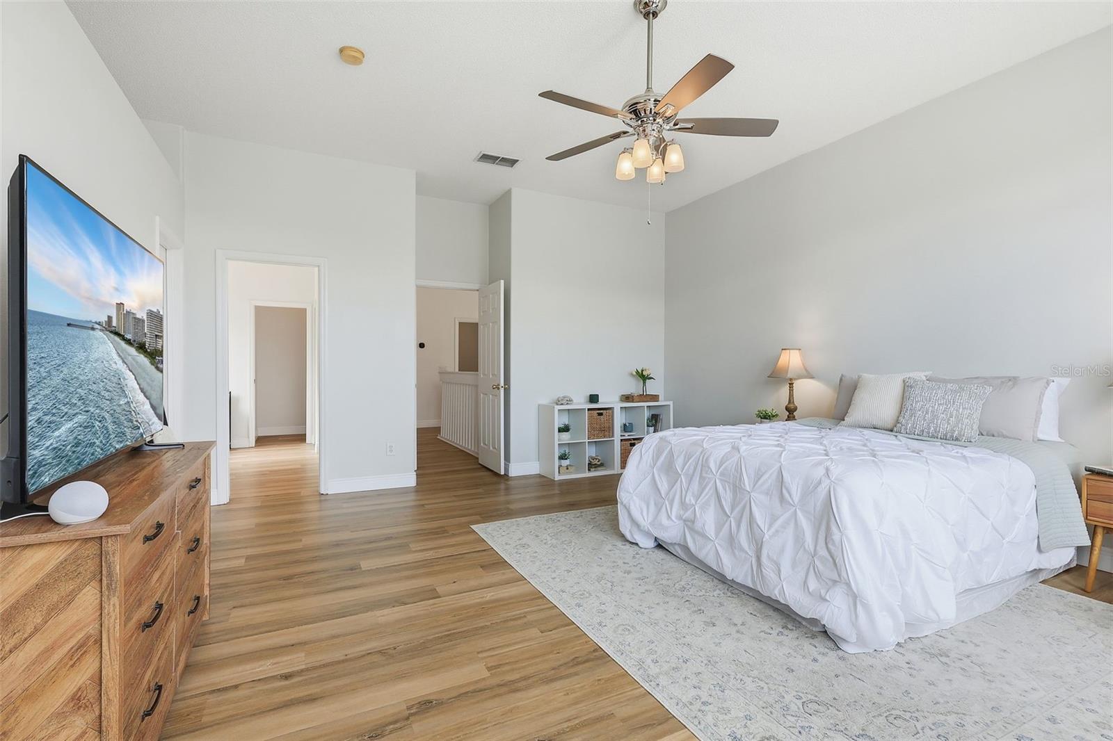 1718 WHITE HERON BAY CIR