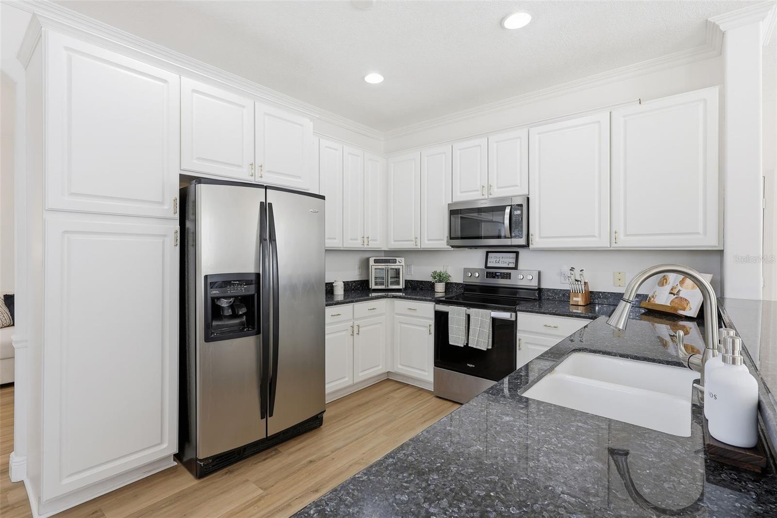 1718 WHITE HERON BAY CIR