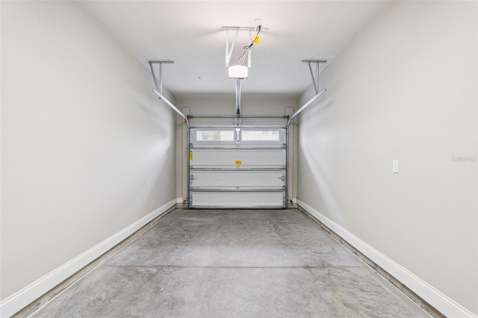 7565 LAUREATE BLVD #3304