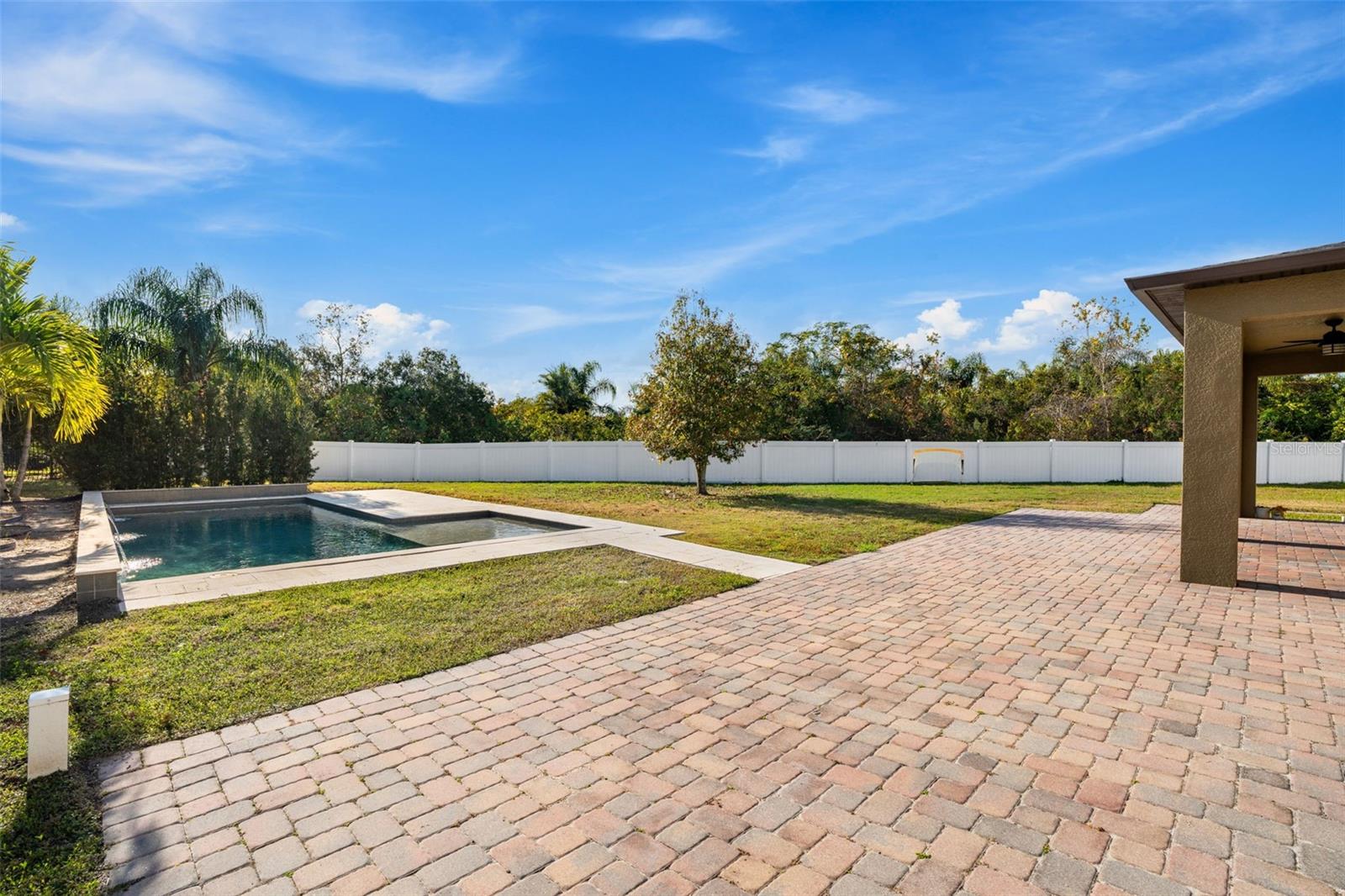 4306 BISCAYNE COVE CT