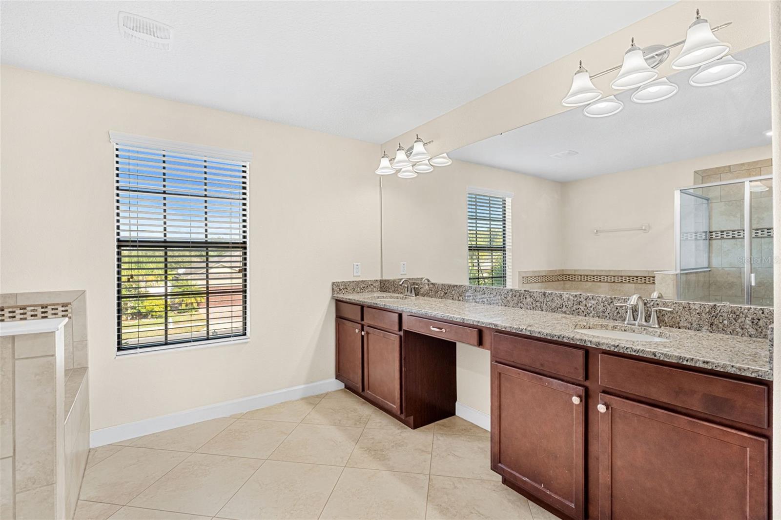 4306 BISCAYNE COVE CT