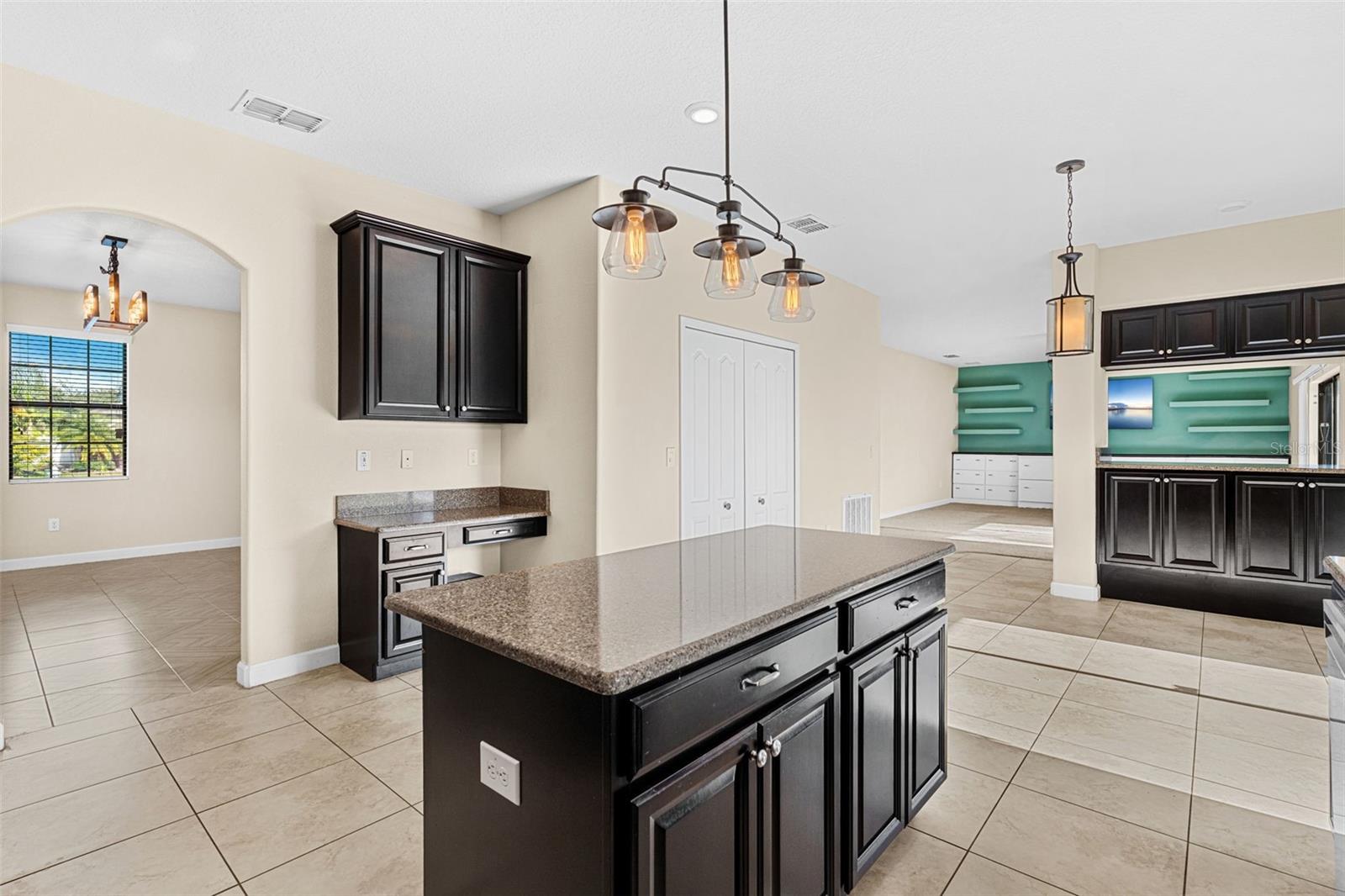 4306 BISCAYNE COVE CT