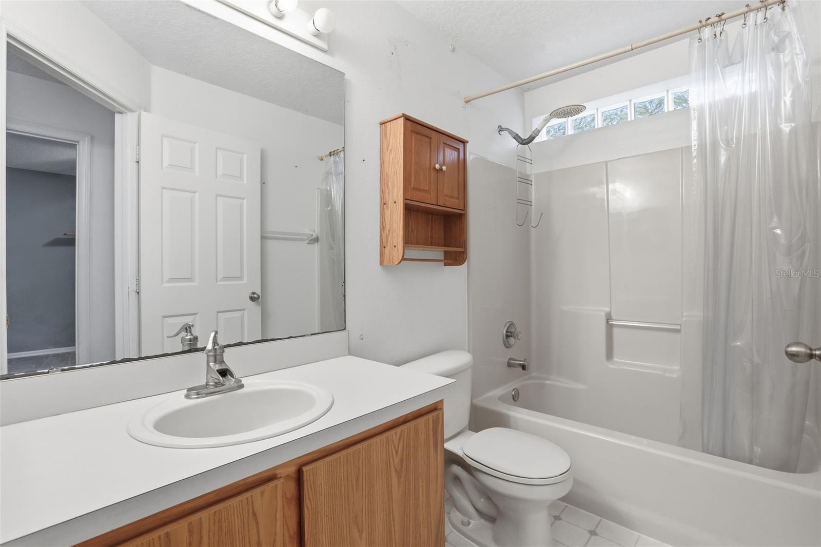 306 DANIELS POINTE DR